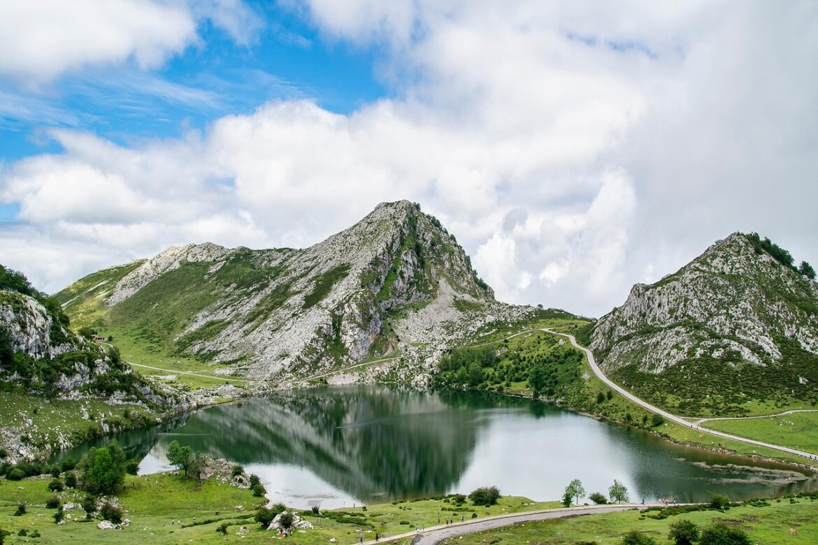 Los Lagos de Covadonga: cómo visitarlos y qué tener en cuenta